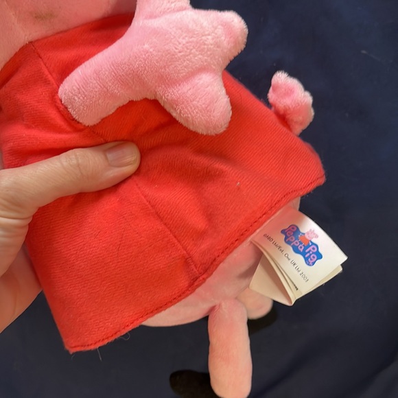 Peppa Pig plush stuffed animal - Picture 4 of 4